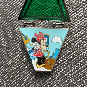 Disney Minnie 20th Anniversary Pin Trading LE 4000